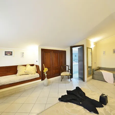 Tiziana Hotel 3*