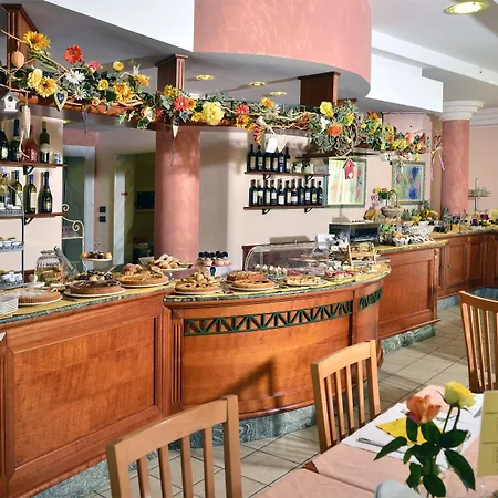 Tiziana 3*